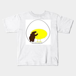 bear licks honey moon-yolk Kids T-Shirt